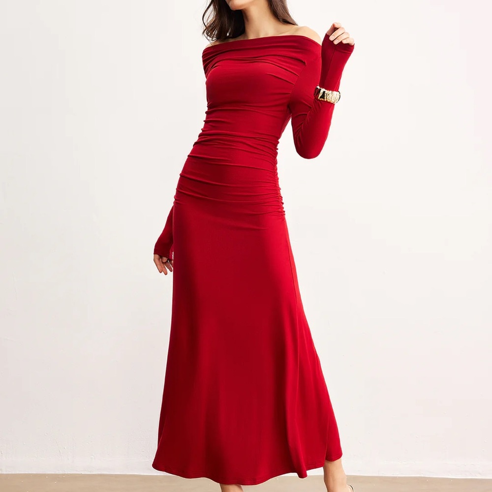 Commense XS Red Off-Shoulder Ruffle Knit Dress NWT$39